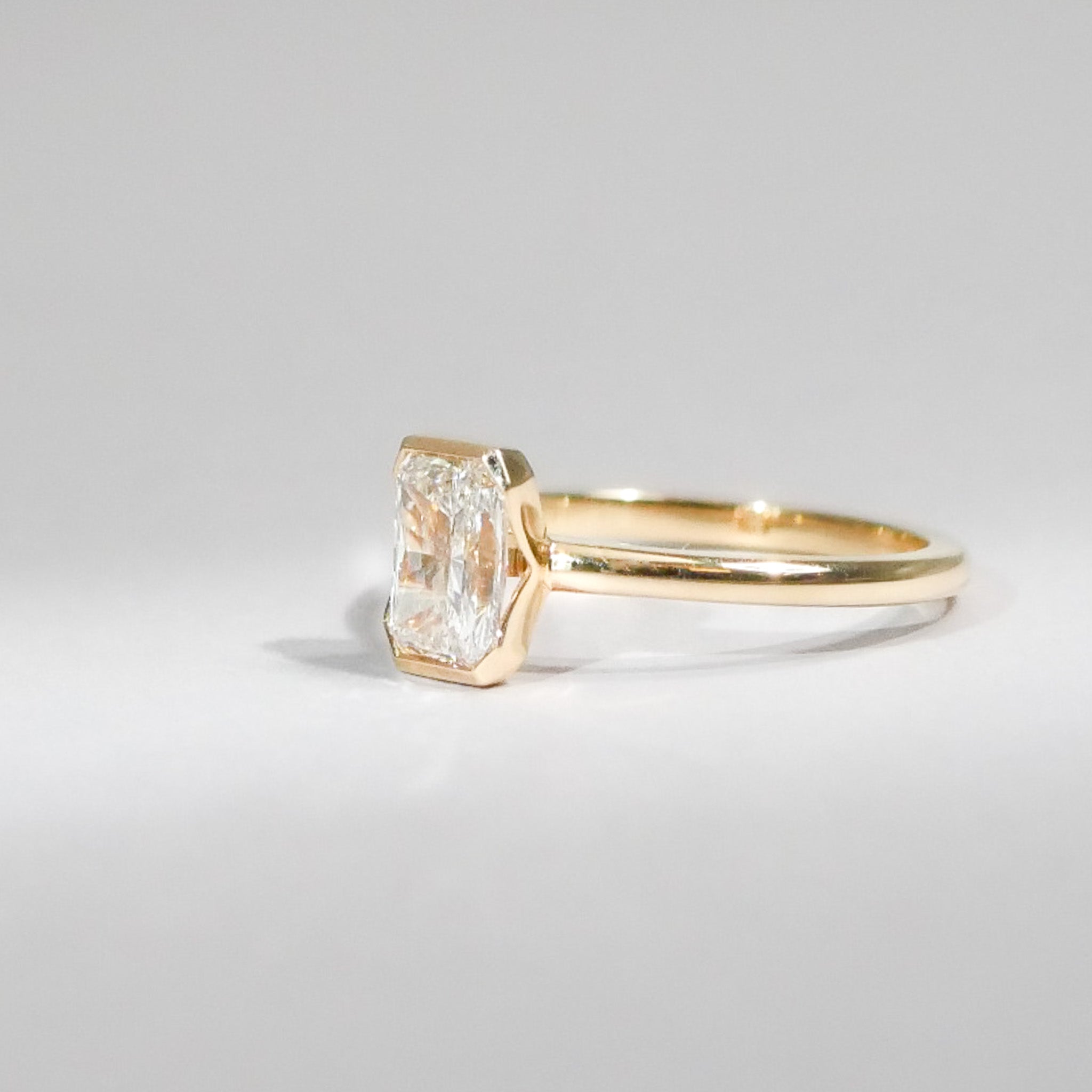 Emerald cut Diamant Ring 18KT