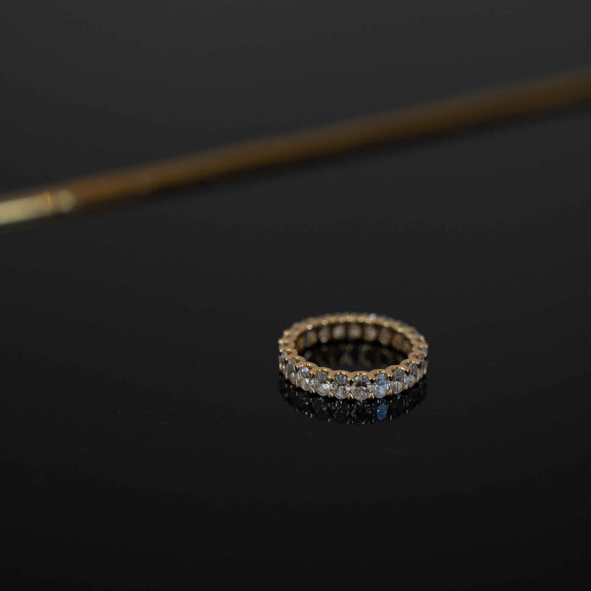 Full Eternity Diamant Ring oval cut 18KT