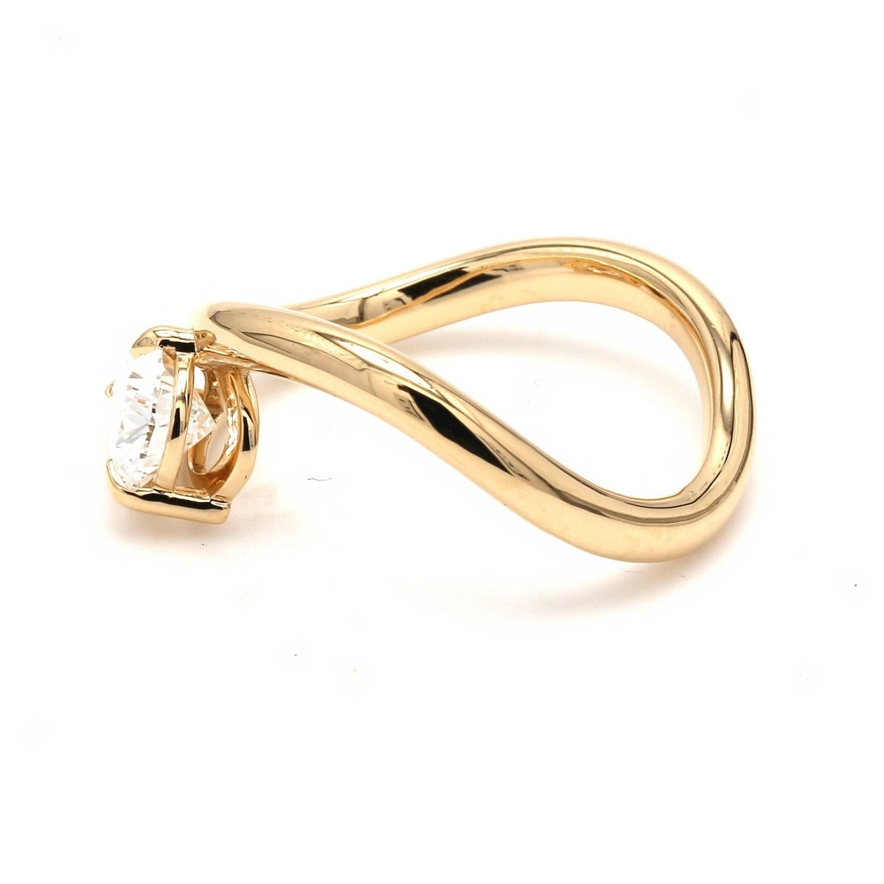 Ring Tropfenschliff Diamant filigran