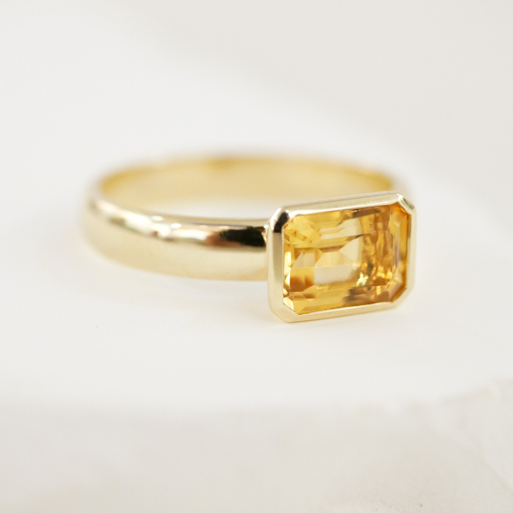 Ring golden Citrine DBG