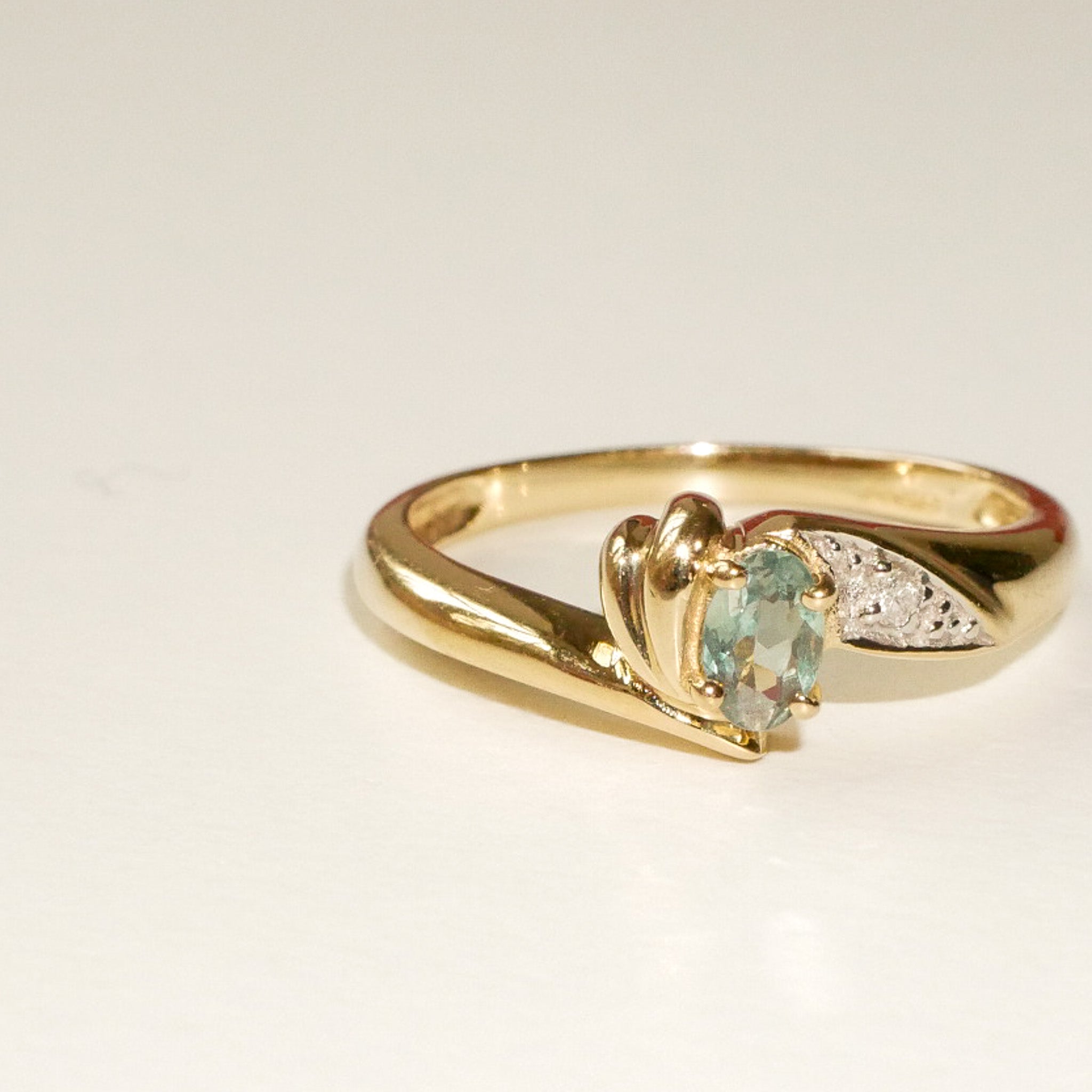 Vintage Alexandrit und Diamant Ring