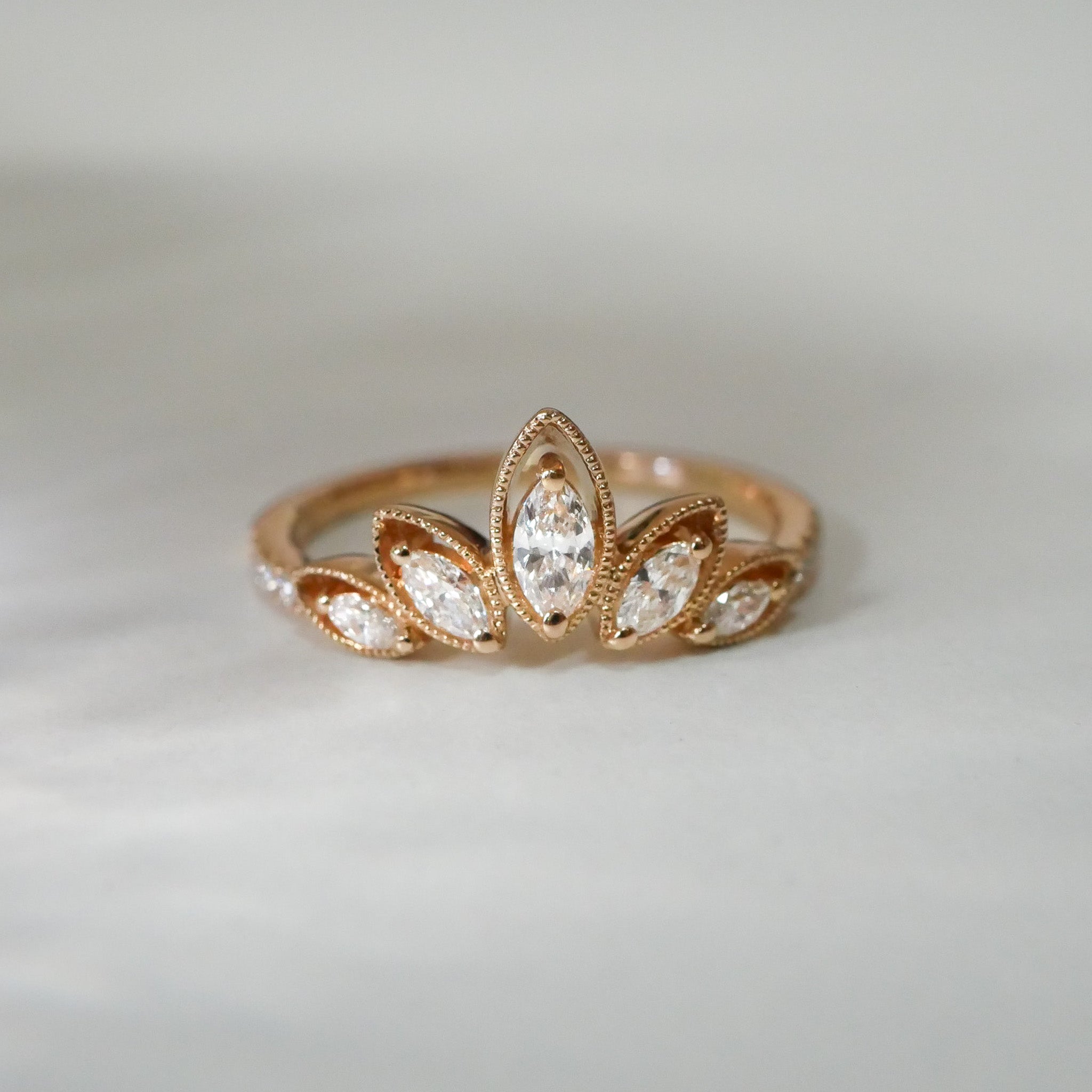 Crown Ring - 14KT Gelbgold Diamanten