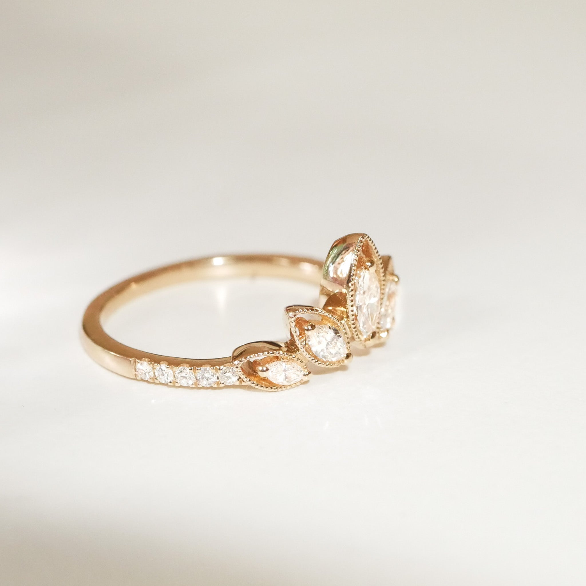 Crown Ring - 14KT Gelbgold Diamanten