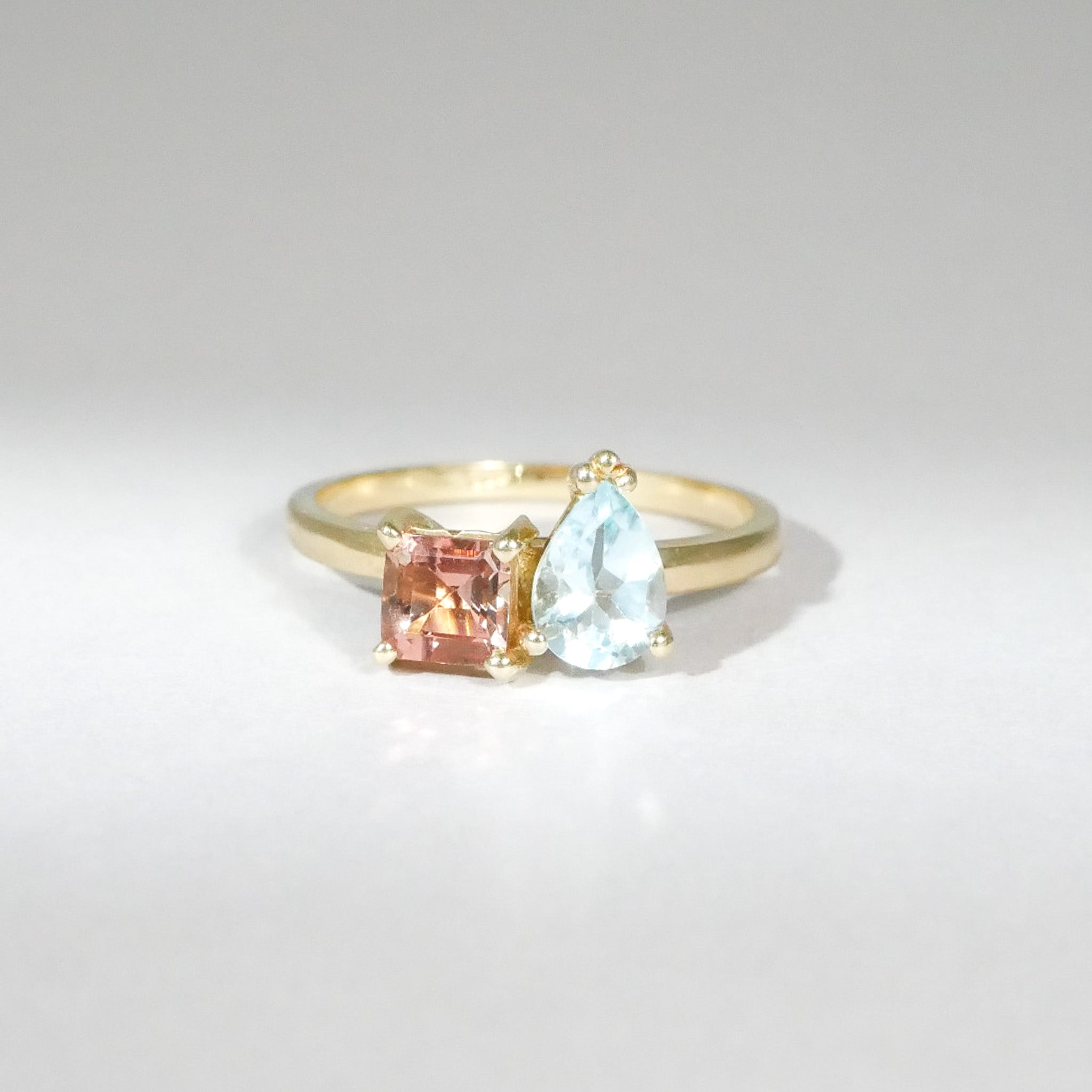 Turmalin und himmelblauer Topas Ring