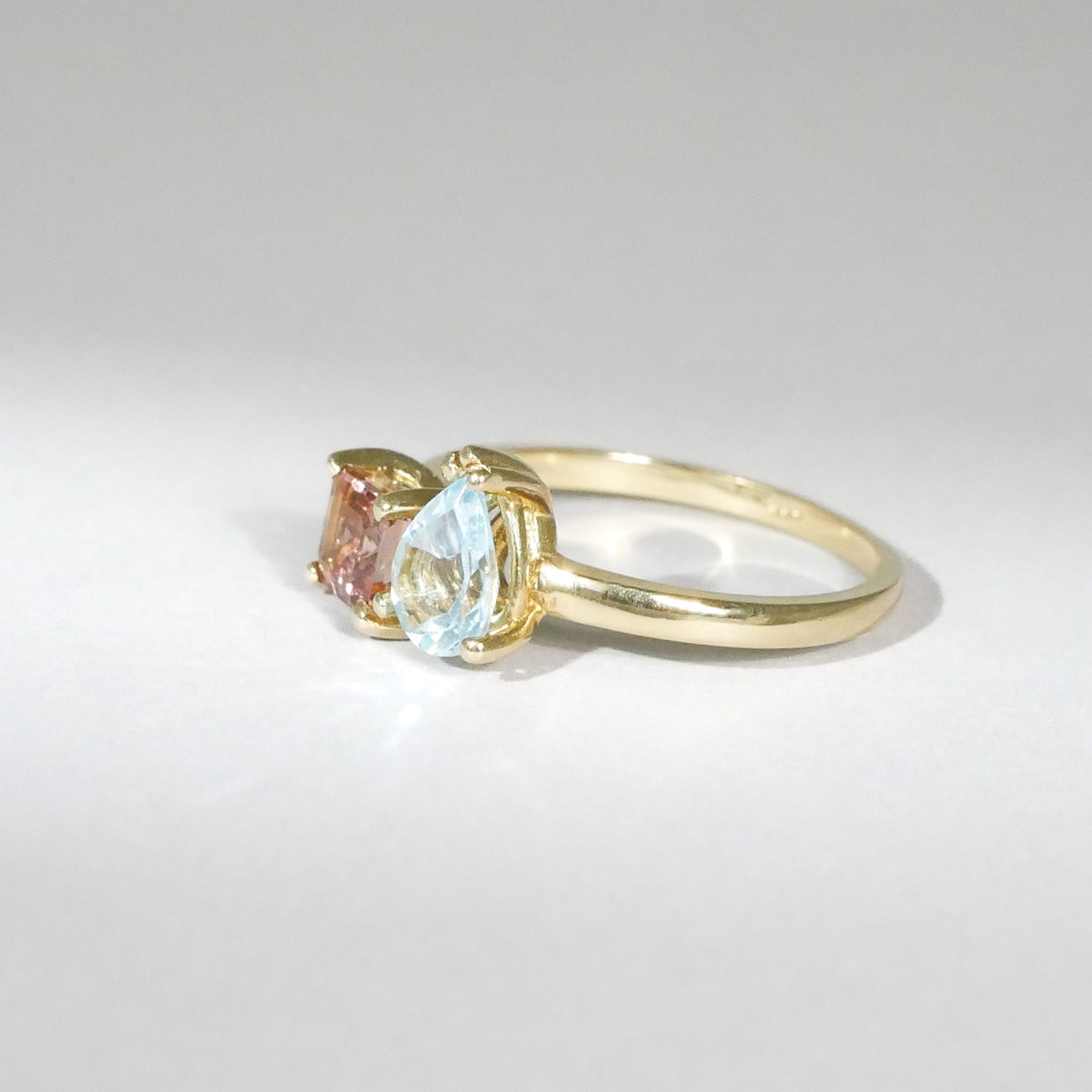 Turmalin und himmelblauer Topas Ring