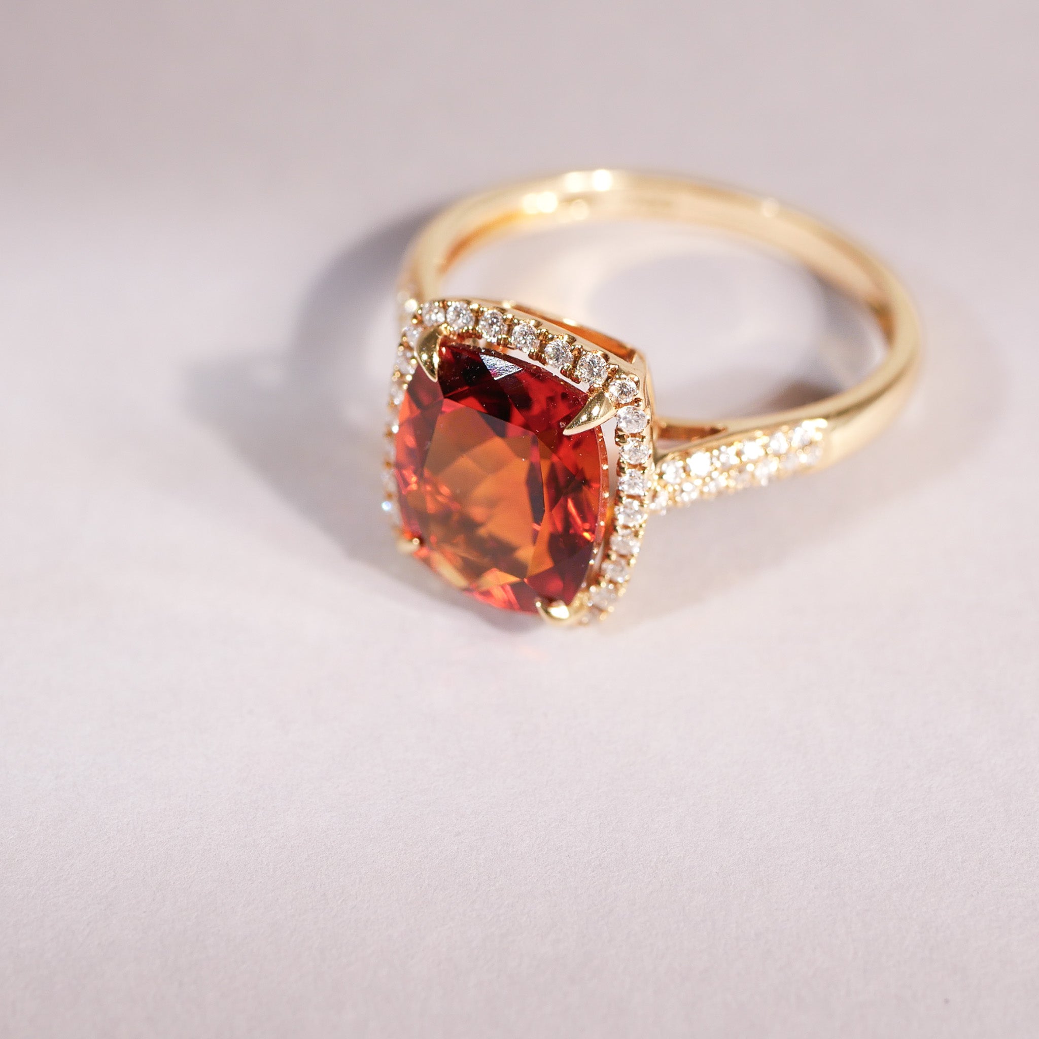 Mandarin Citrin Diamant Ring