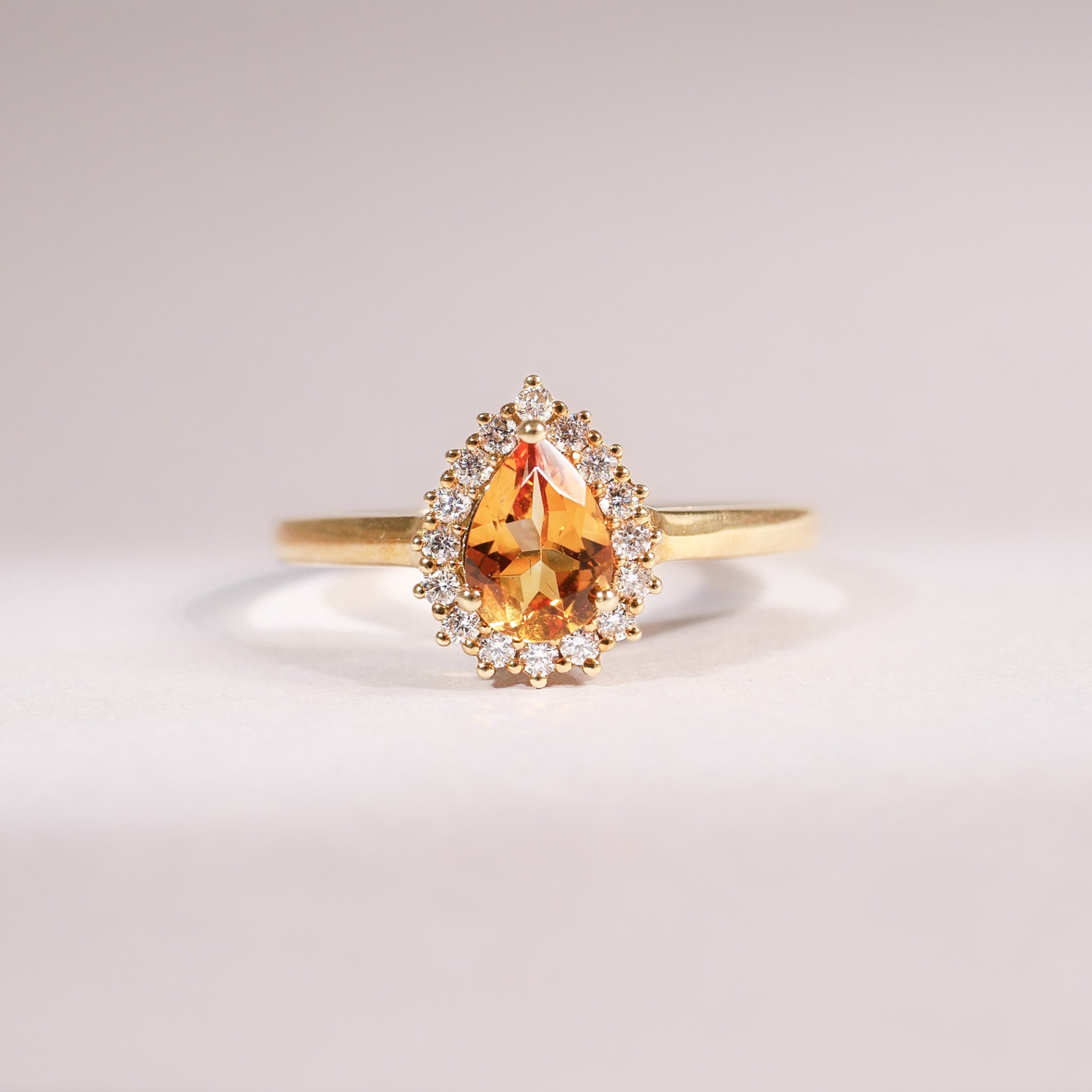 Tropfen-Citrin Diamant Ring