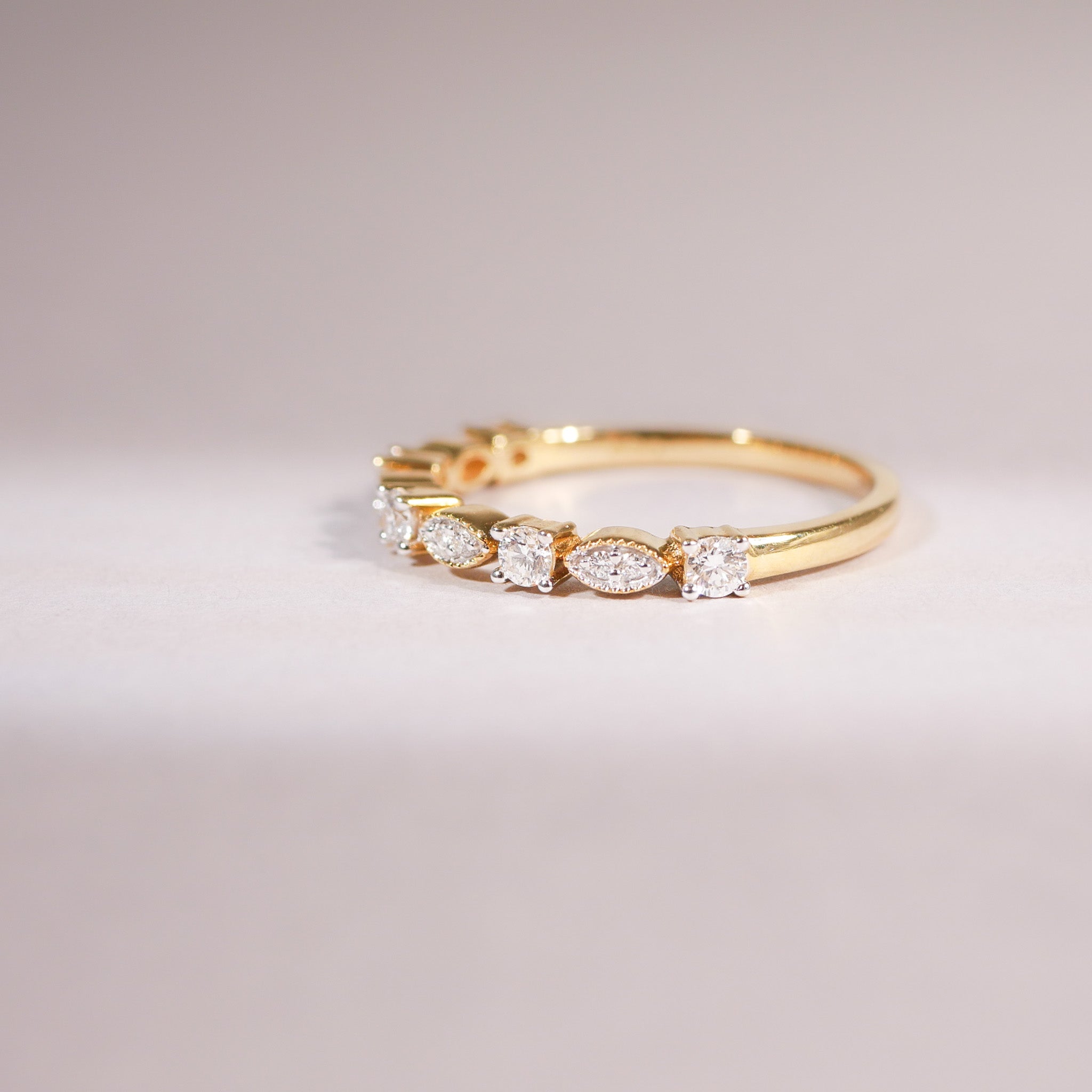 Diamantring mit Details