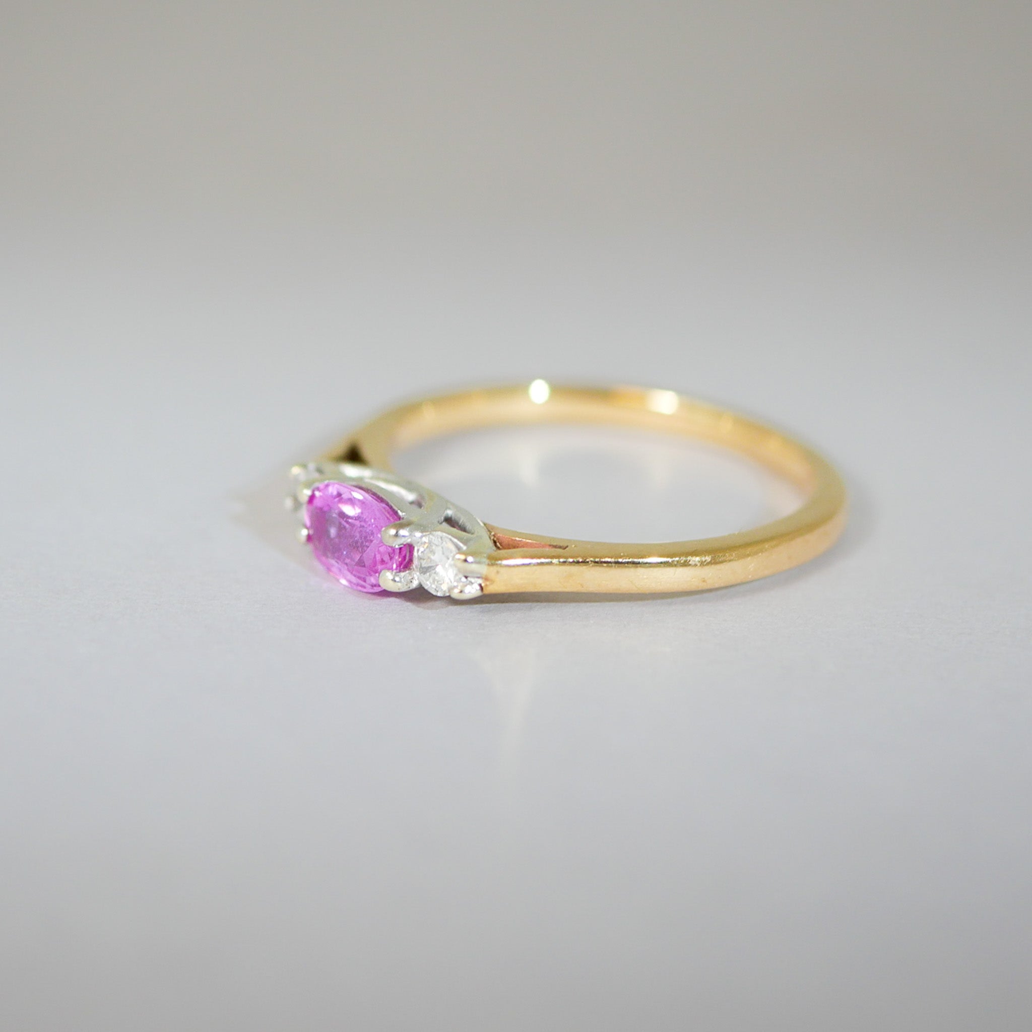 Vintage Ring 9KT pinker Saphir Diamanten
