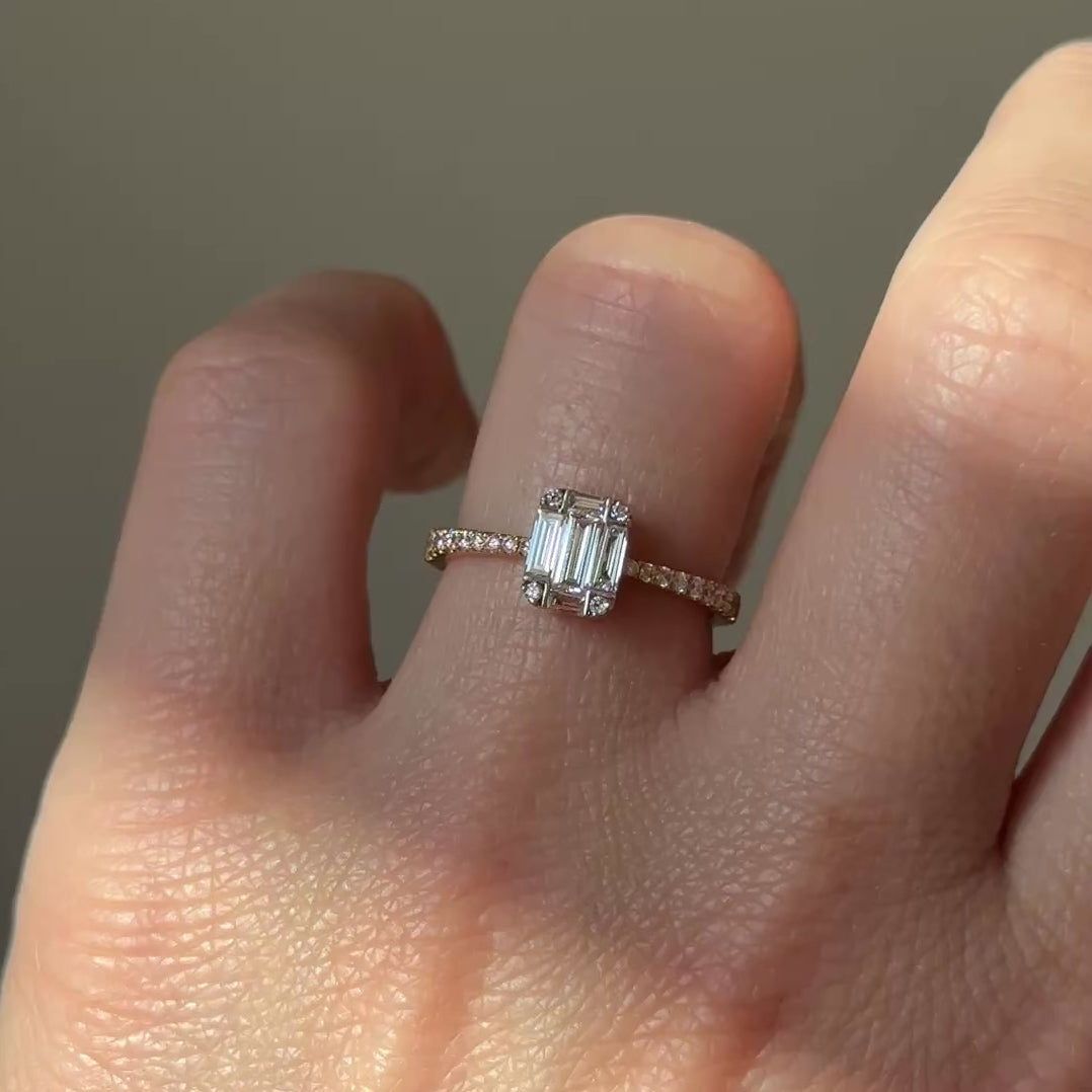 Illusion-Ring mit Baguette- & Brillantenbesatz