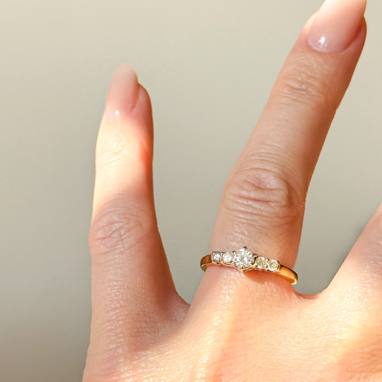 Vintage-Verlobungsring aus 585 Gelbgold mit 5 Diamanten