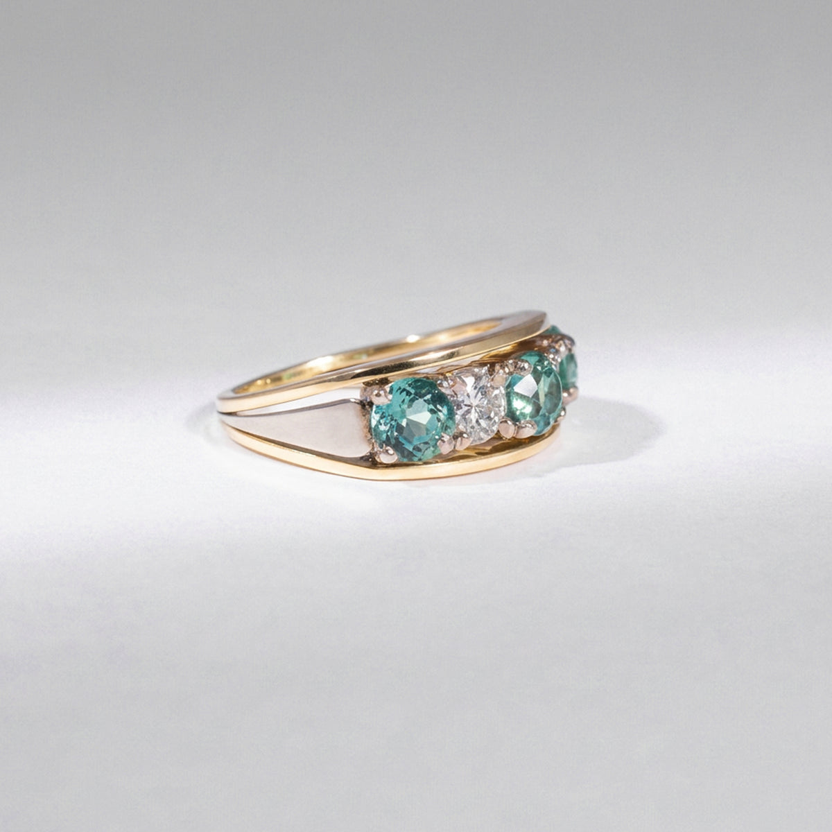 Vintage Turmalin Ring 1,80 ct Turmaline &amp; 0,40 ct Naturdiamanten 18K Gold