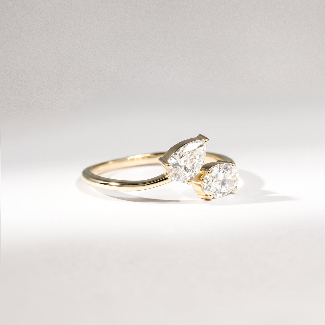 Toi-et-Moi Ring aus 14 Karat Gelbgold mit Lab Grown Diamanten