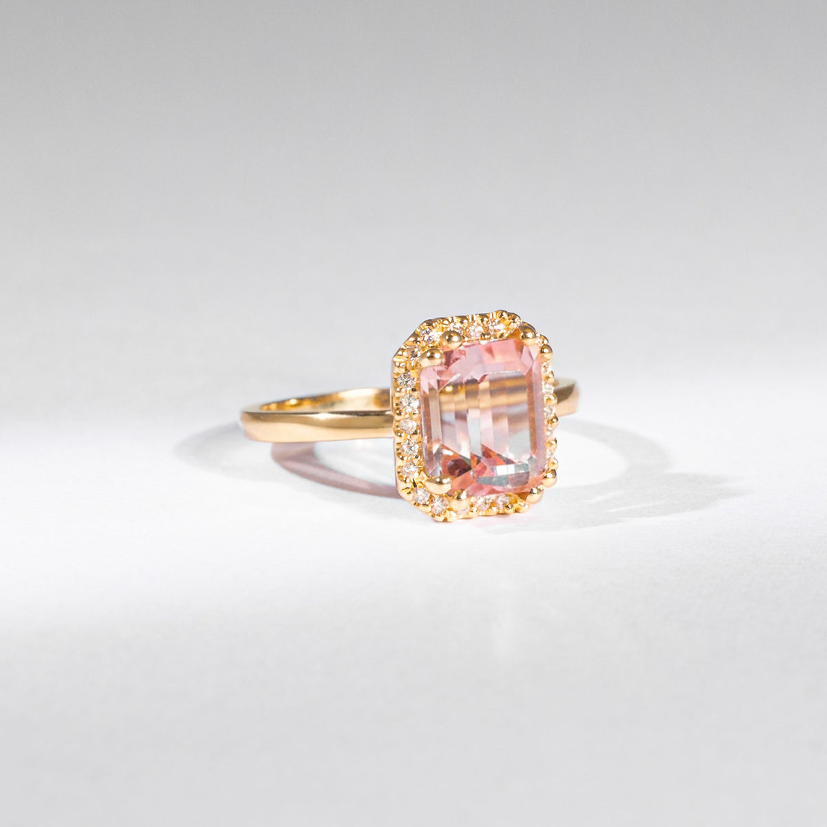 Re-Edition by gluecksgriff – 2 ct Emerald Cut light rosé Turmalin &amp; Naturdiamanten | 14K Gold