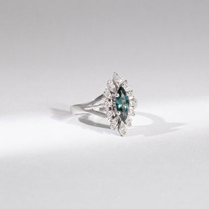 Vintage Saphir Ring „Mystic Blue“ – 18K Weißgold &amp; Rosenschliff-Diamanten