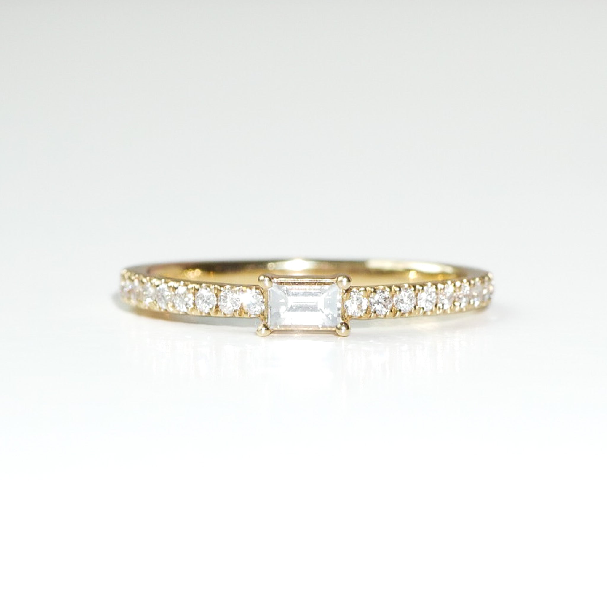 Ring 18KT  Baguette und Brillant