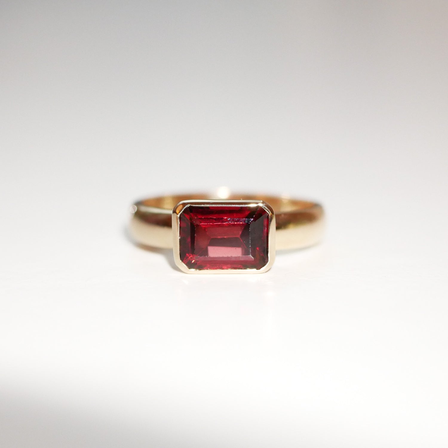 Ring Garnet DBG