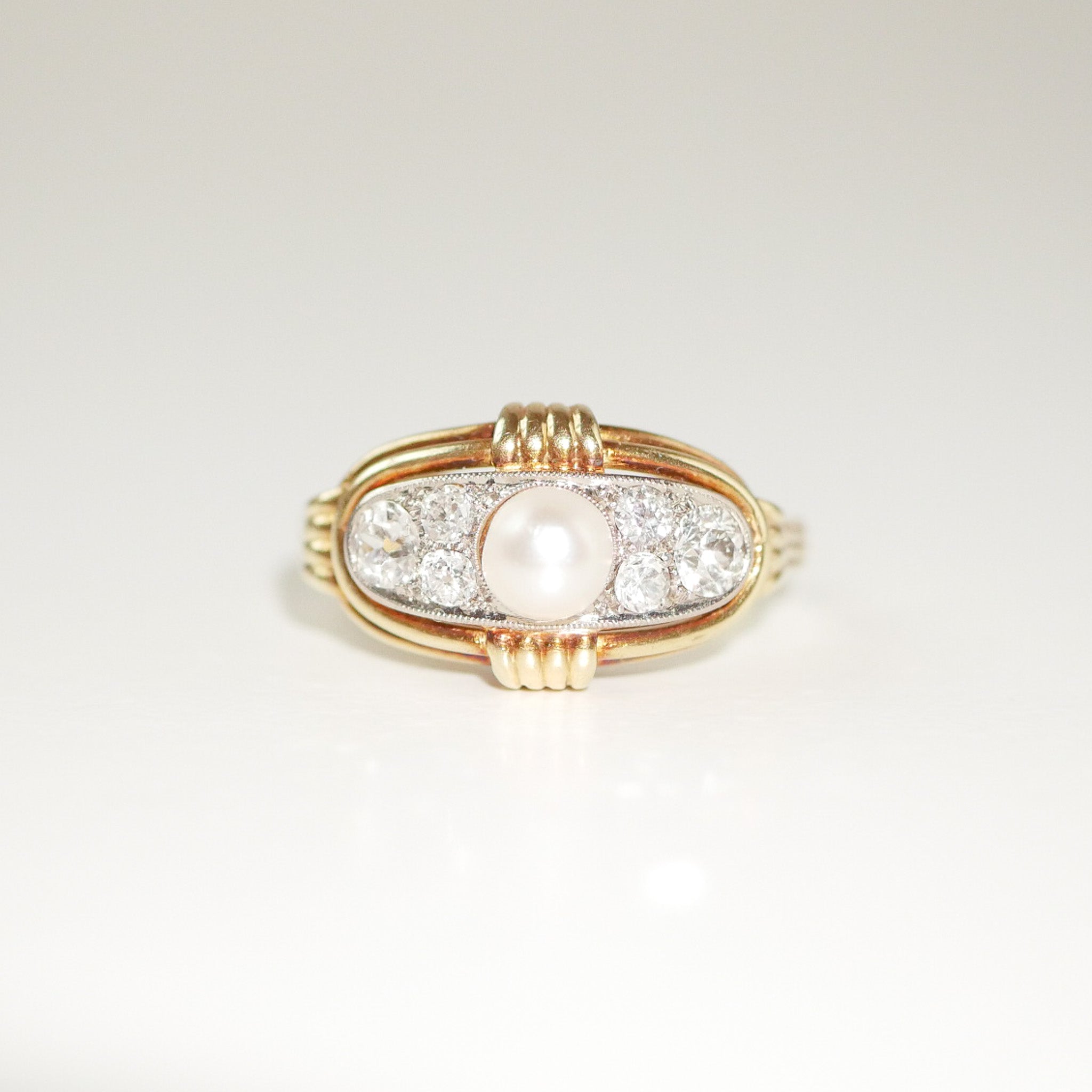 Vintage Ring Perle und Diamanten