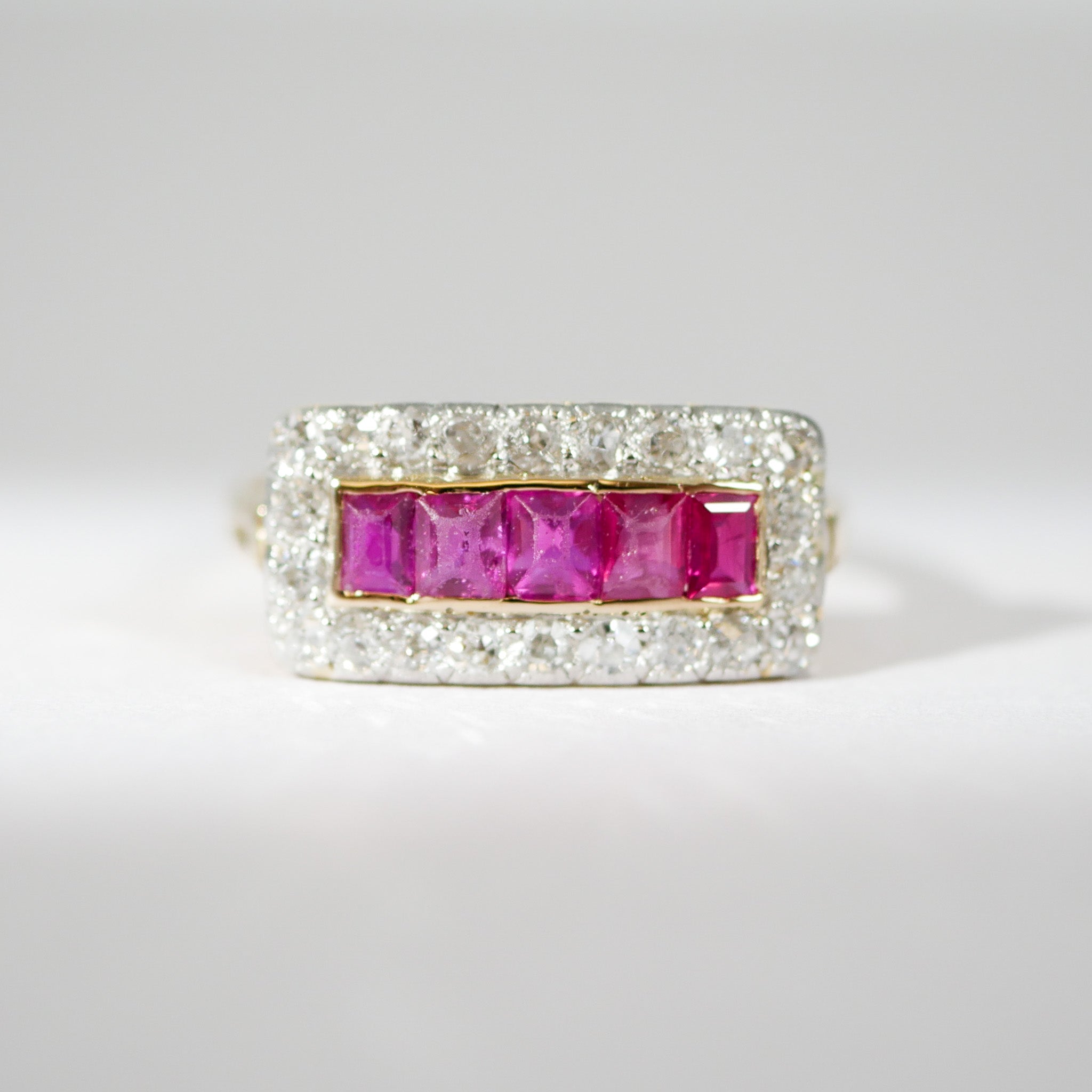 Vintage Gelbgold Ring Rubin und Diamanten