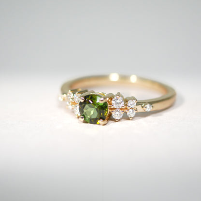 Ring grüner runder Turmalin vintage-stil