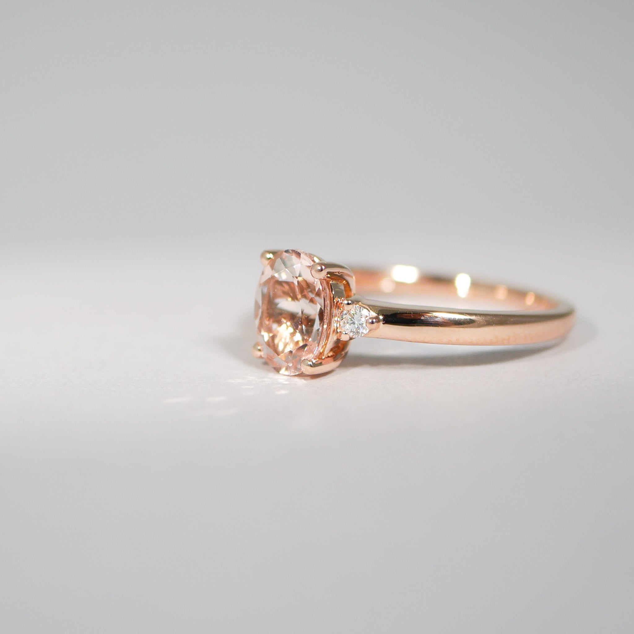 Ring aus 18KT Roségold mit Morganit