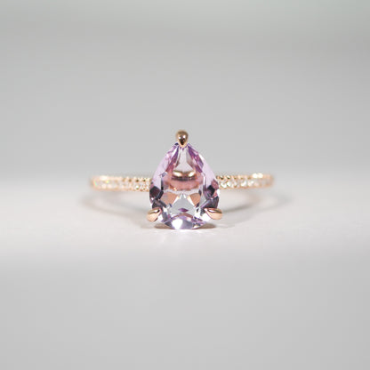 Ring aus 18KT Roségold mit pinkem Amethyst &amp; Brillanten