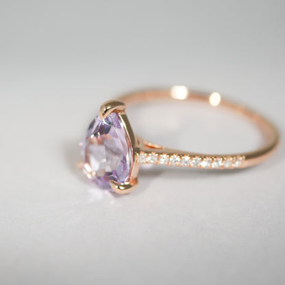 Ring aus 18KT Roségold mit pinkem Amethyst &amp; Brillanten