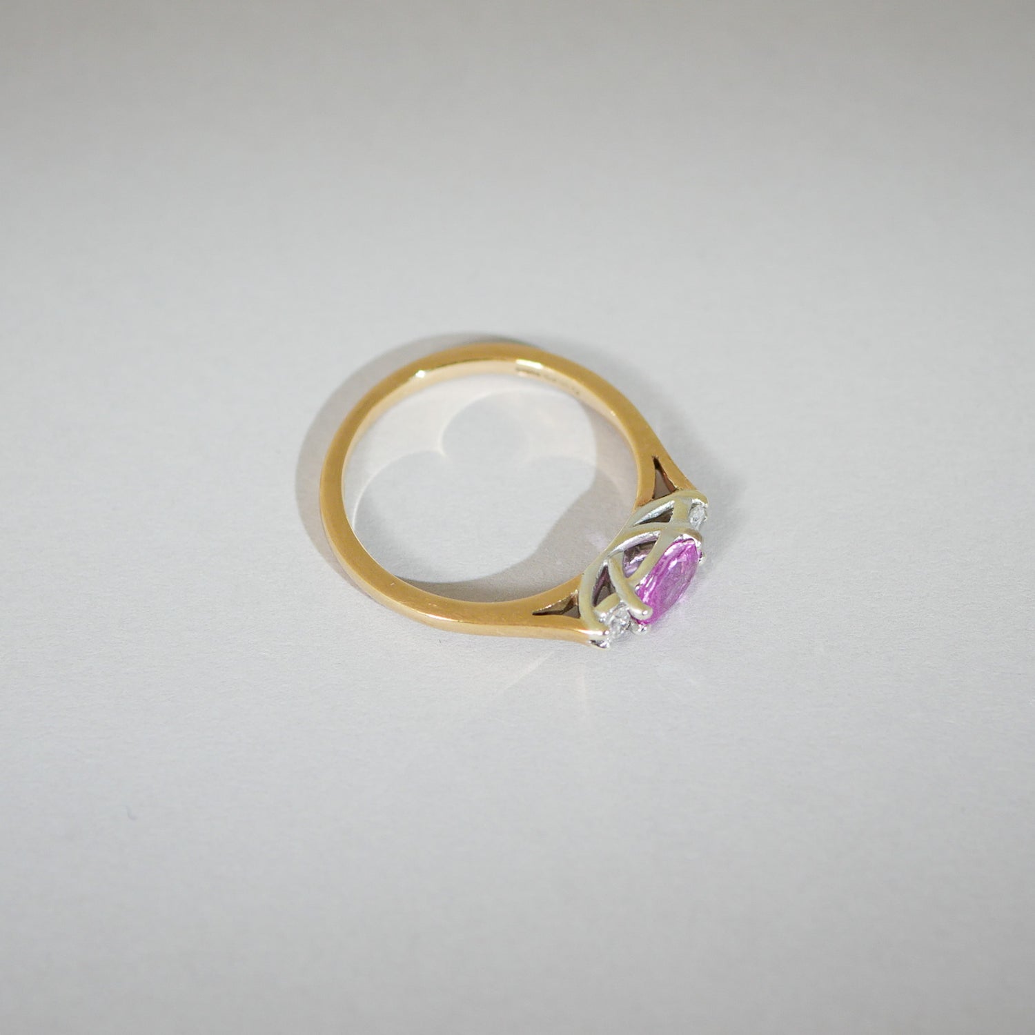 Vintage Ring 9KT pinker Saphir Diamanten