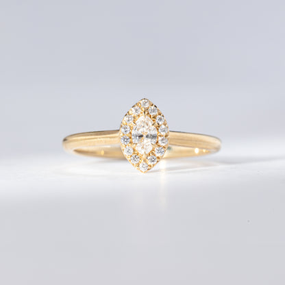 Navette-Diamantring Halo-Brillanten