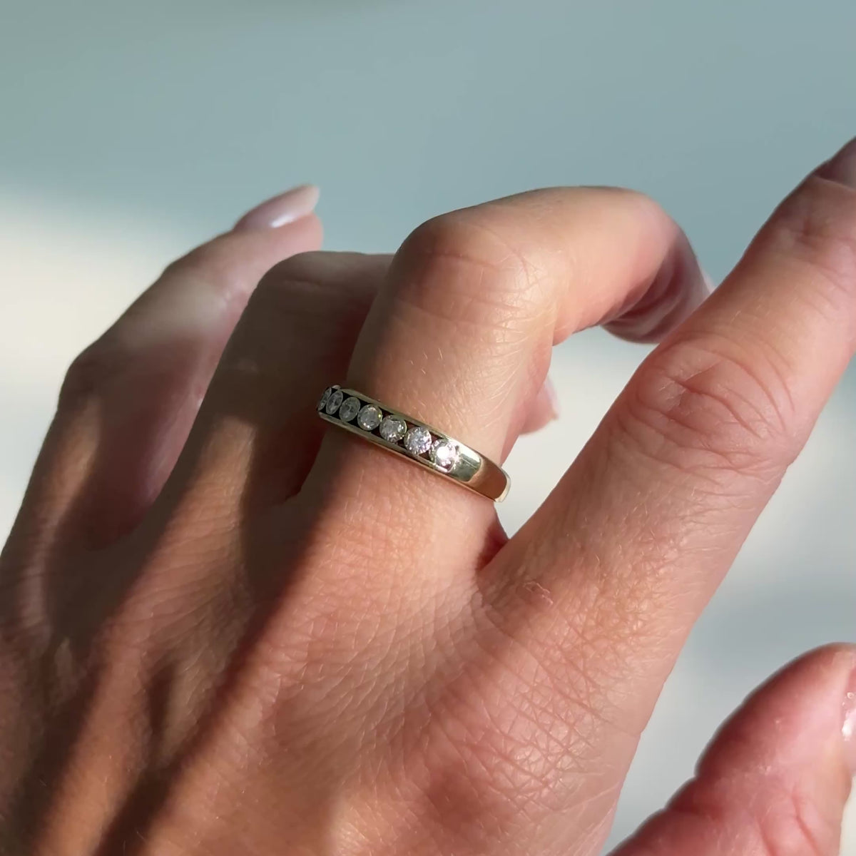 Vintage Diamantring mit 7 Diamanten | 375 Gelbgold