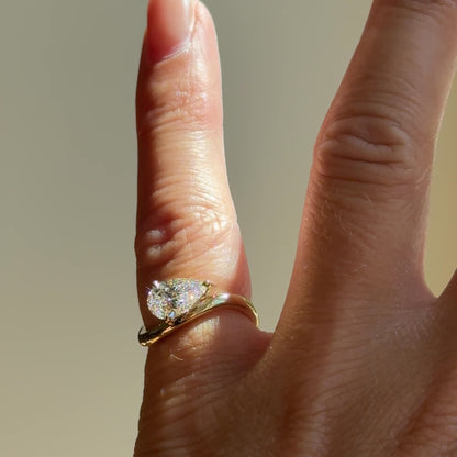 Ring 18KT Tropfenschliff Diamant pinky Finger massiv