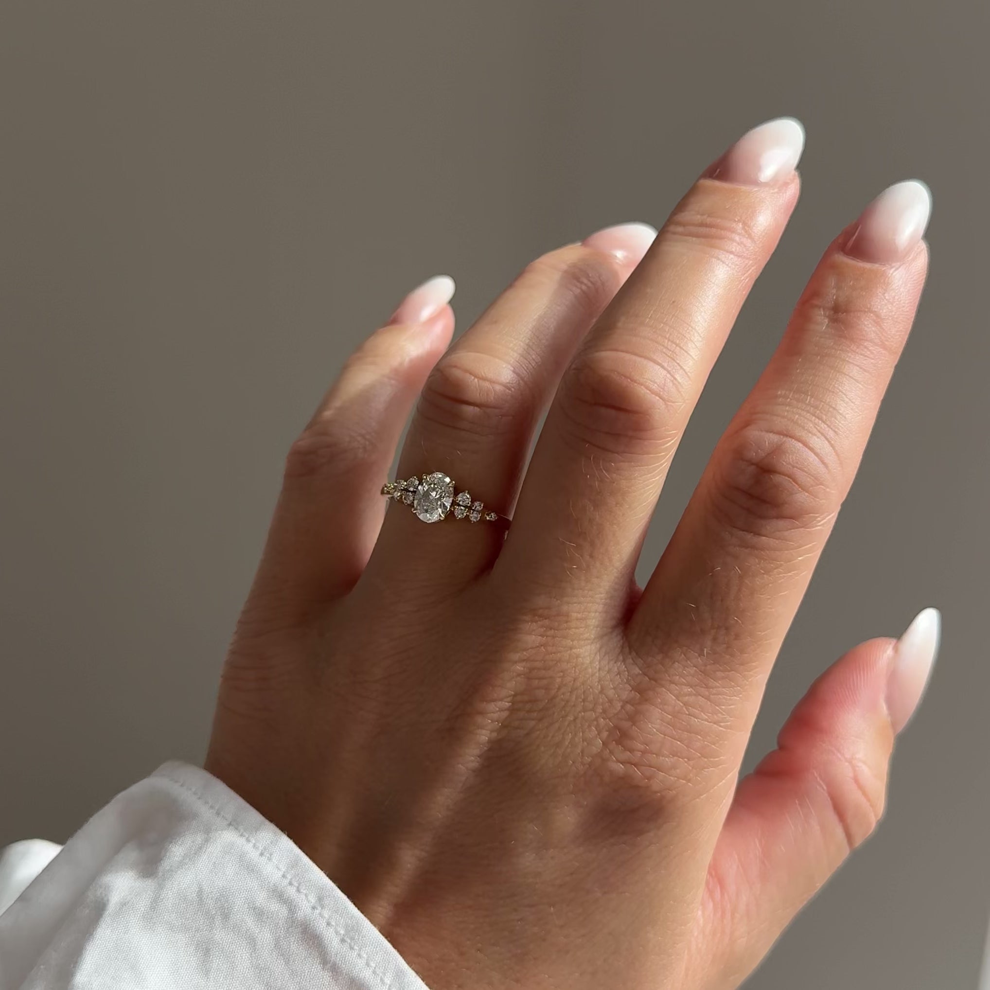 Ovaler Diamant Ring 18KT