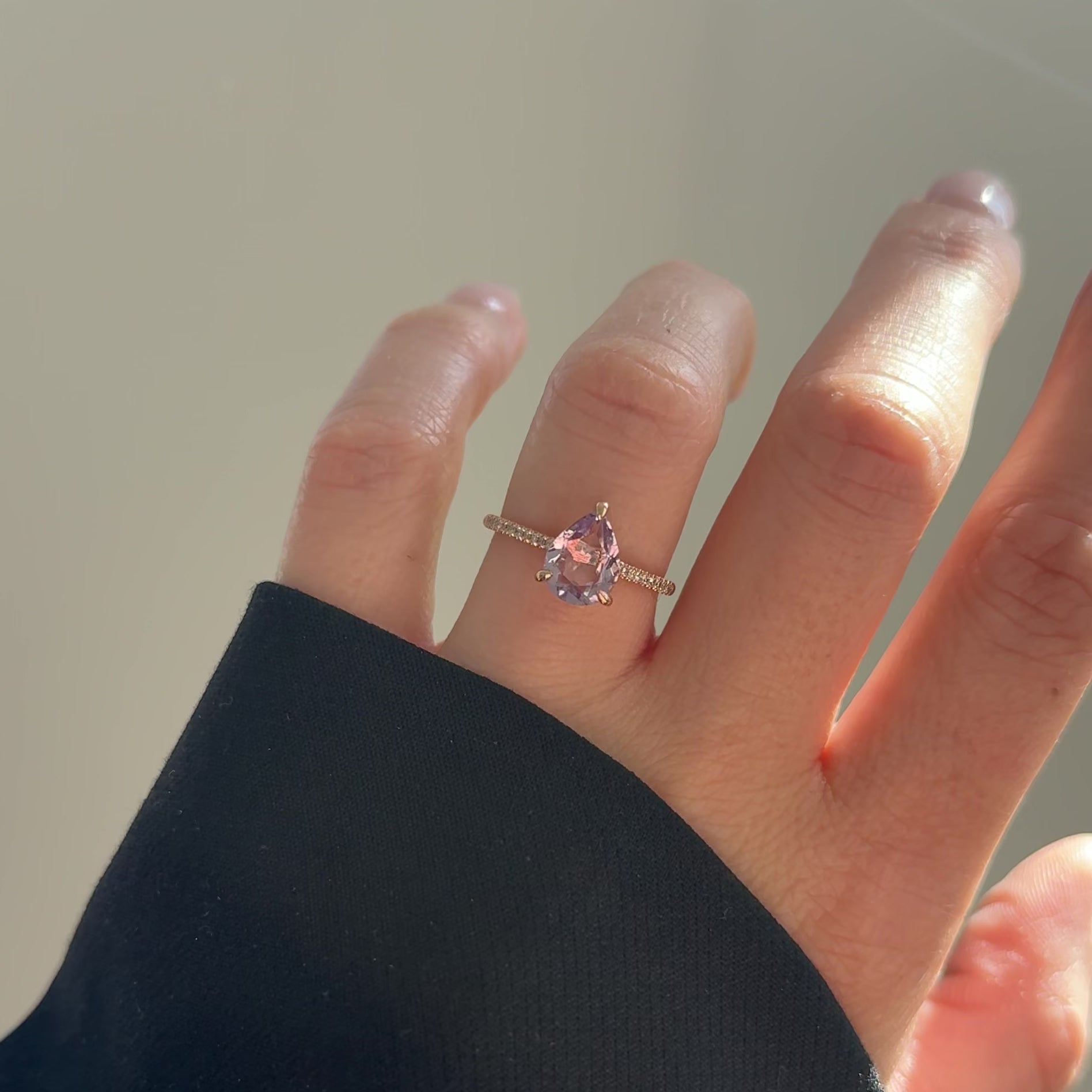 Ring aus 18KT Roségold mit pinkem Amethyst &amp; Brillanten