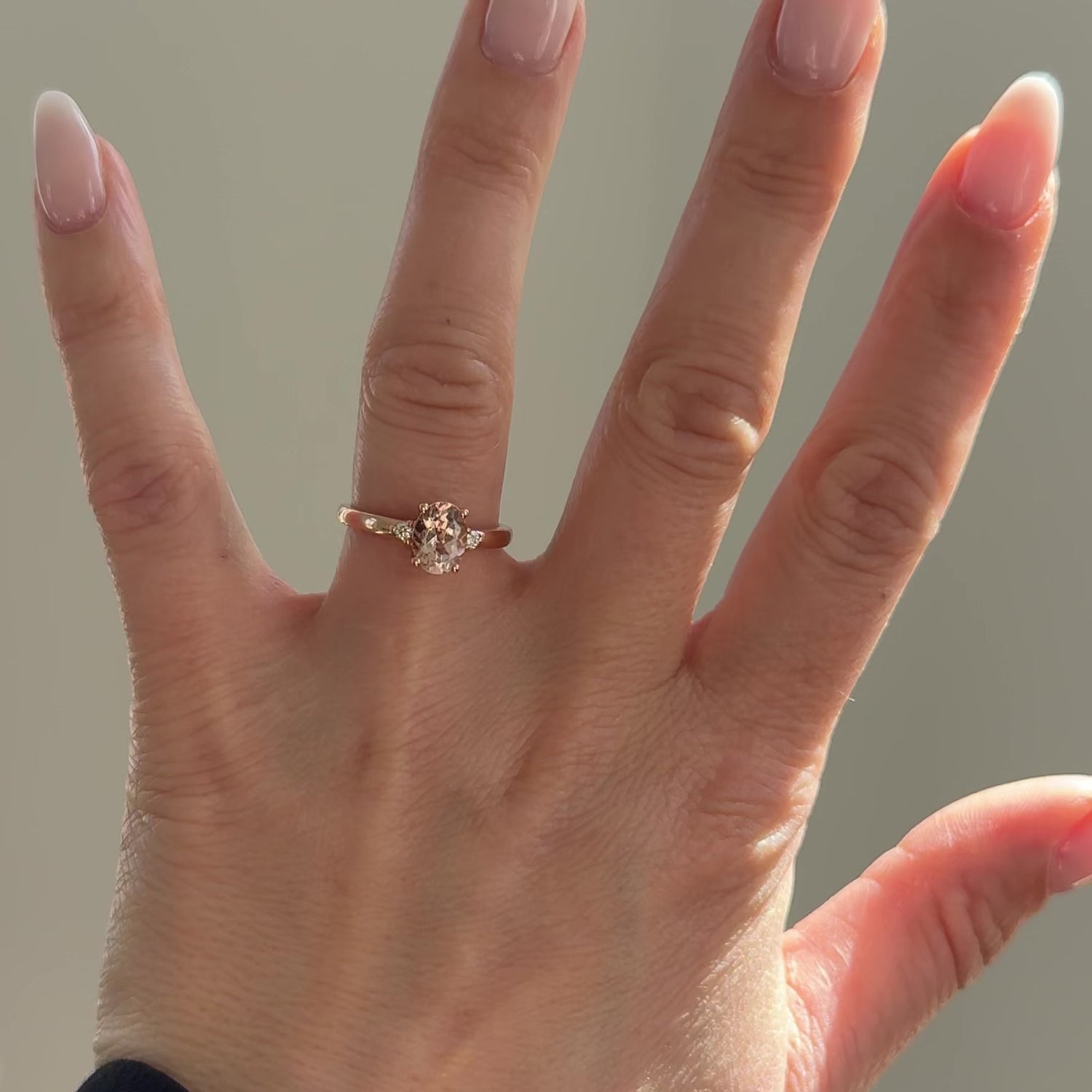 Ring aus 18KT Roségold mit Morganit