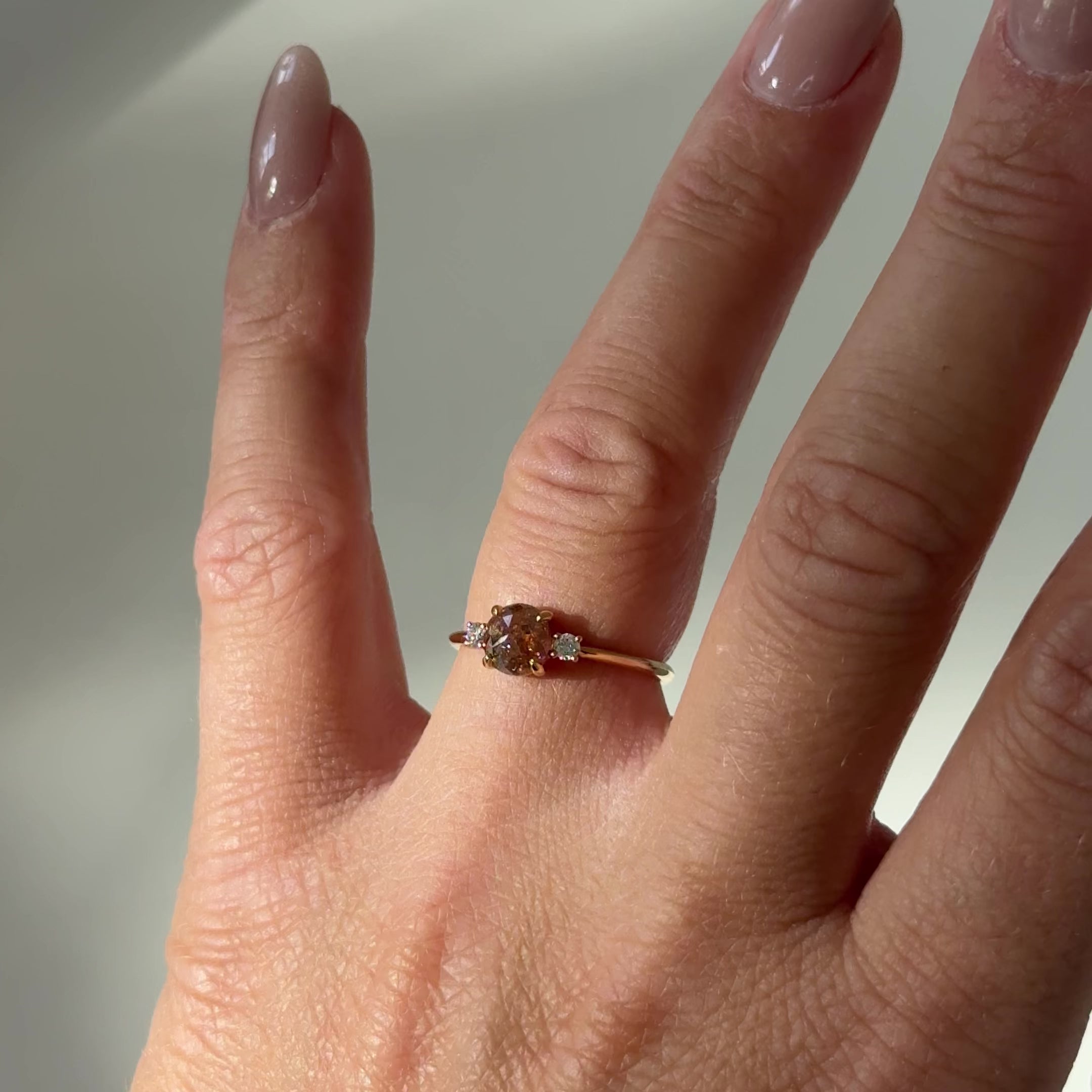 Diamantring aus 18 Karat Gelbgold mit braunem Diamant